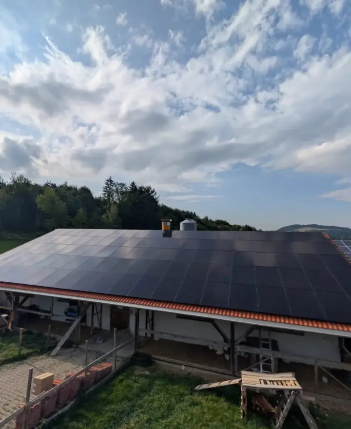 Photovoltaik-Referenz in Oberstdorf · Oberallgäu